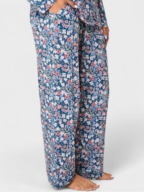 Little Sleepies Petite Petal Bamboo Pajama Pants. Women’s Size 3XL